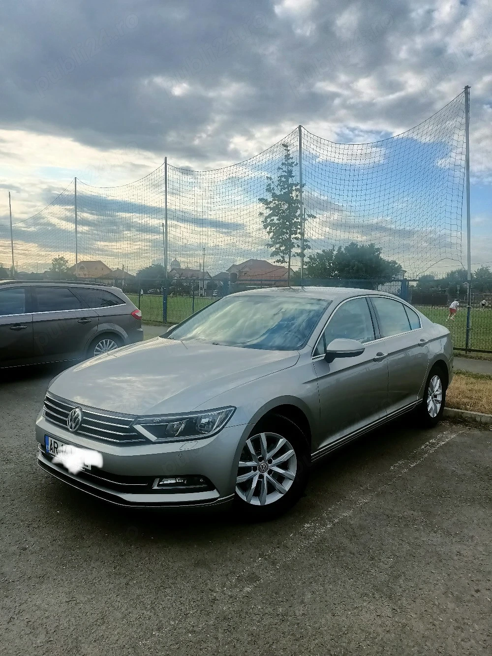 VW Passat 2.0 diesel,150 cp , 99000 km, stare perfecta