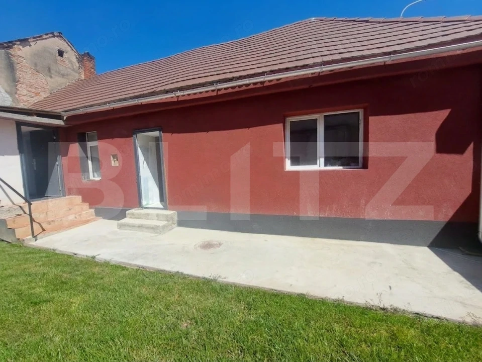 Casă complet renovată de vânzare în Săcele | Se predă la cheie