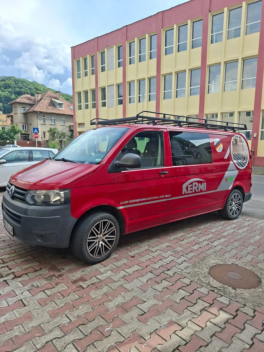 Vând Volkswagen transporter