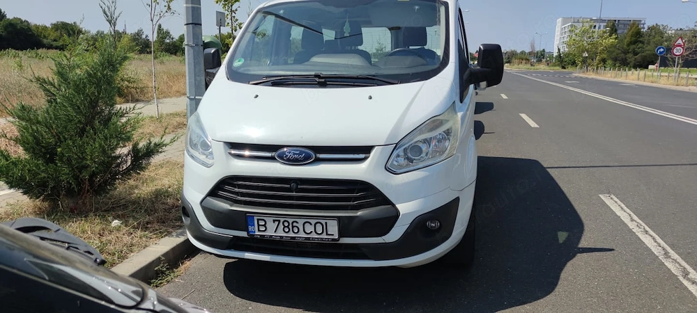 Ofertă Ford Custom 8+1 Alb