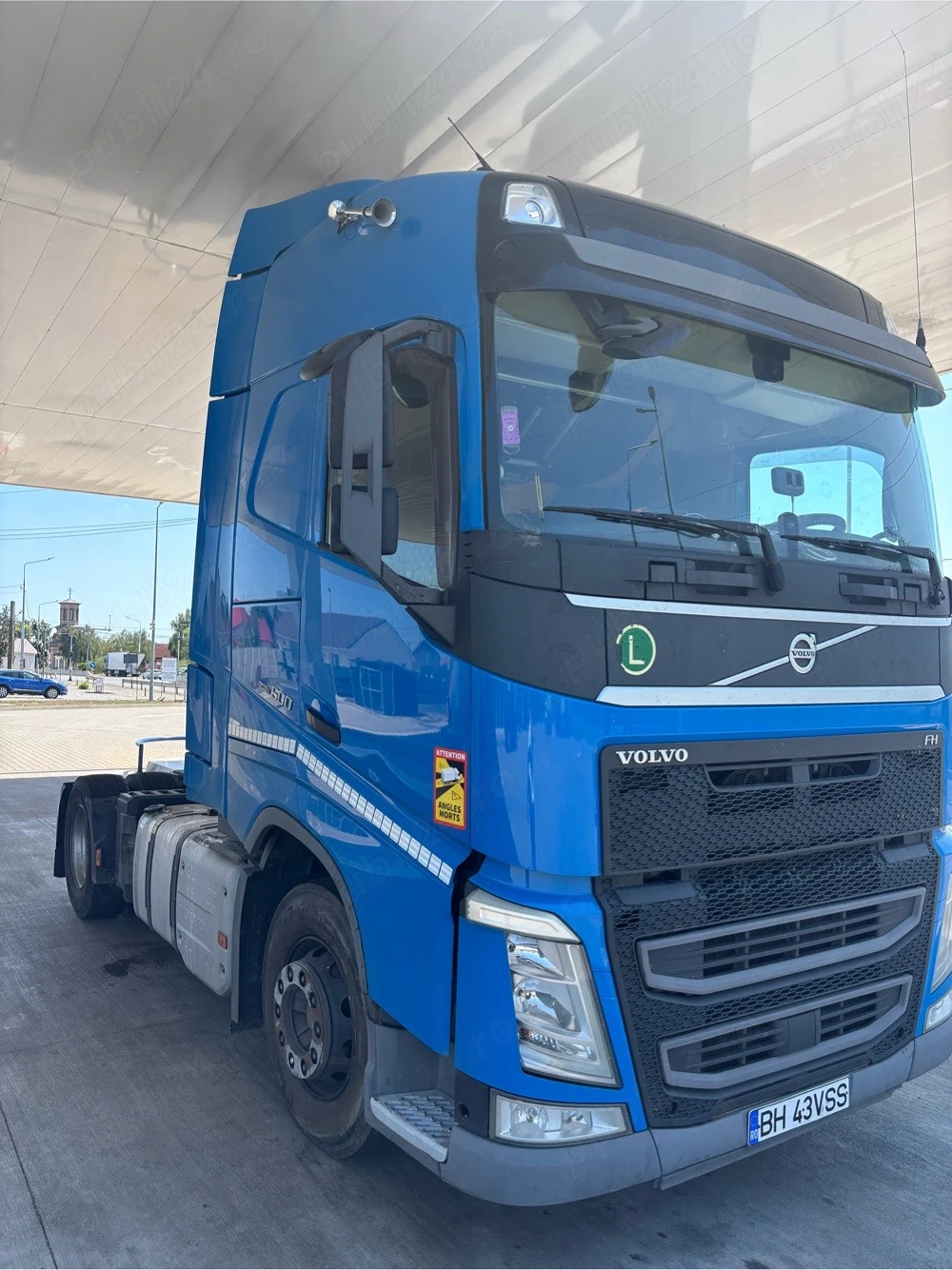 Volvo 500 