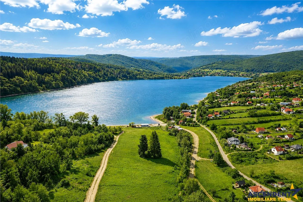450mp intravilan, cu vedere spre lac, Moacsa, Covasna