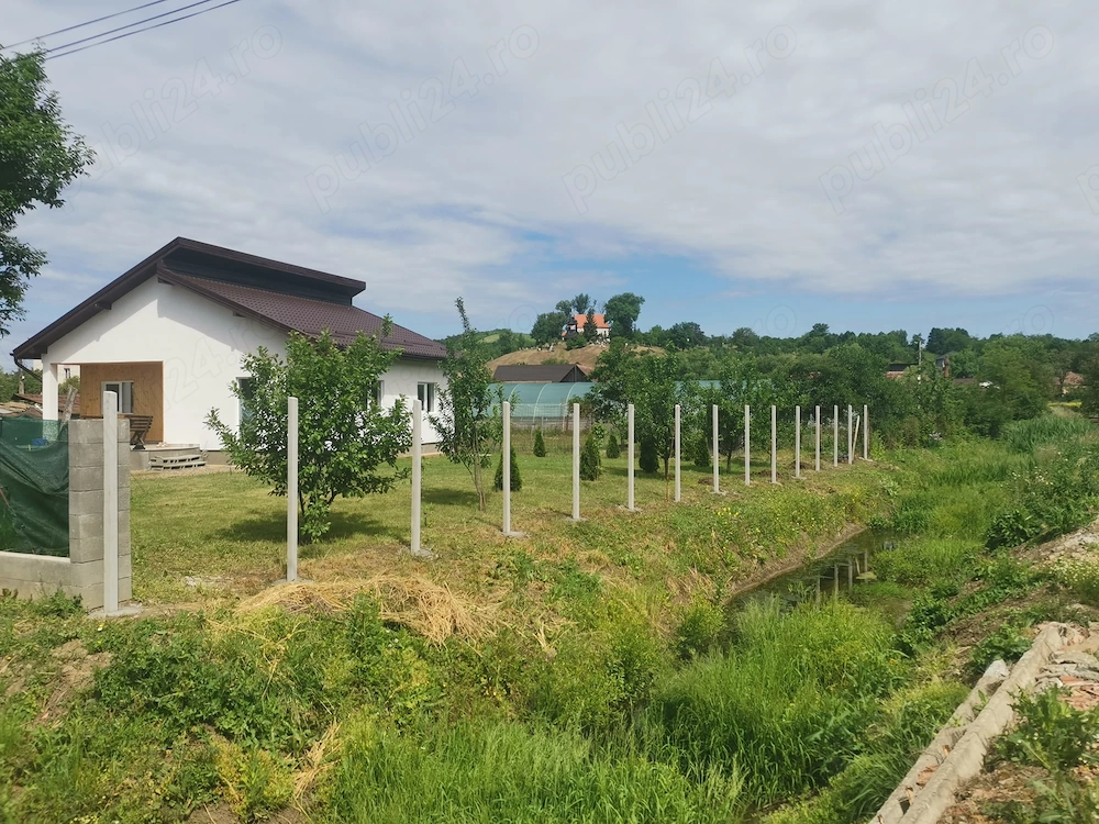 Vand casa in Ceuasu de campie