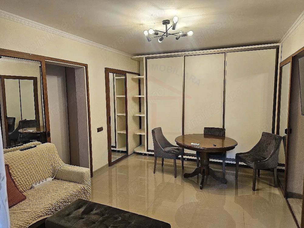  Apartament cu 3 camere de vânzare – Țiglina 1