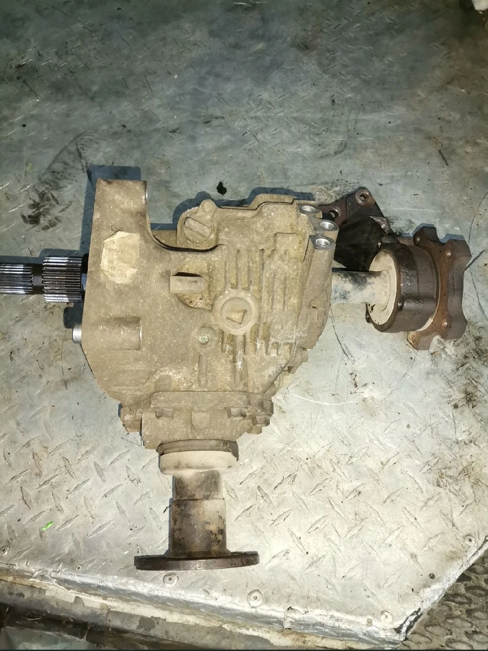 Grup cutie transfer Nissan X-Trail 2.2
