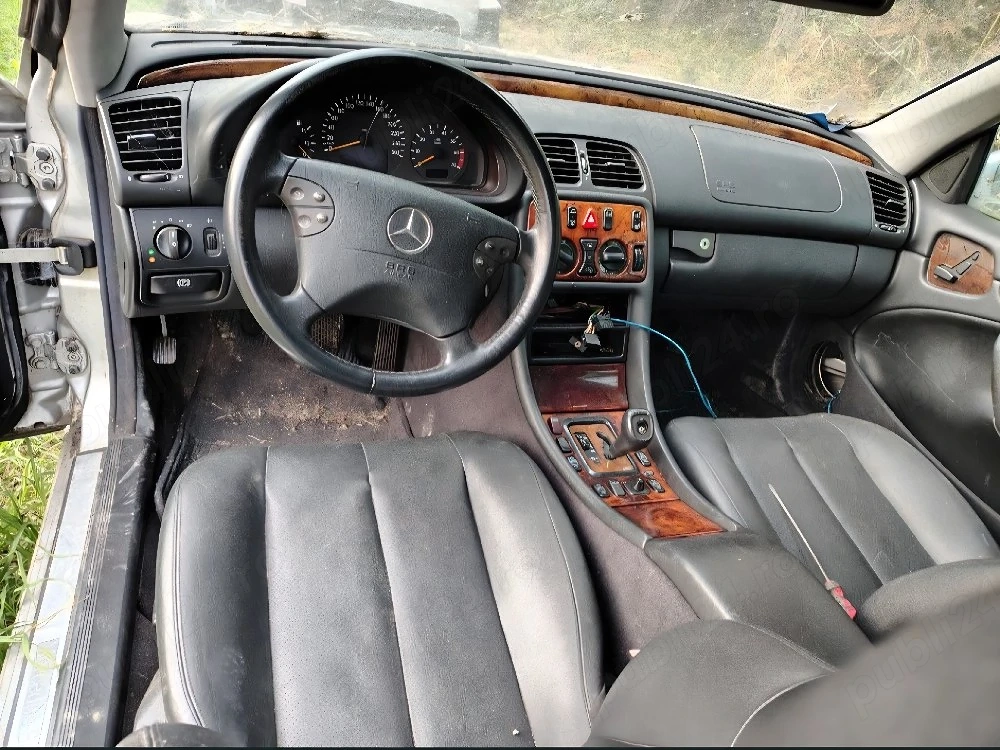 Interior, scaune, bancheta spate piele Mercedes-Benz CLK 