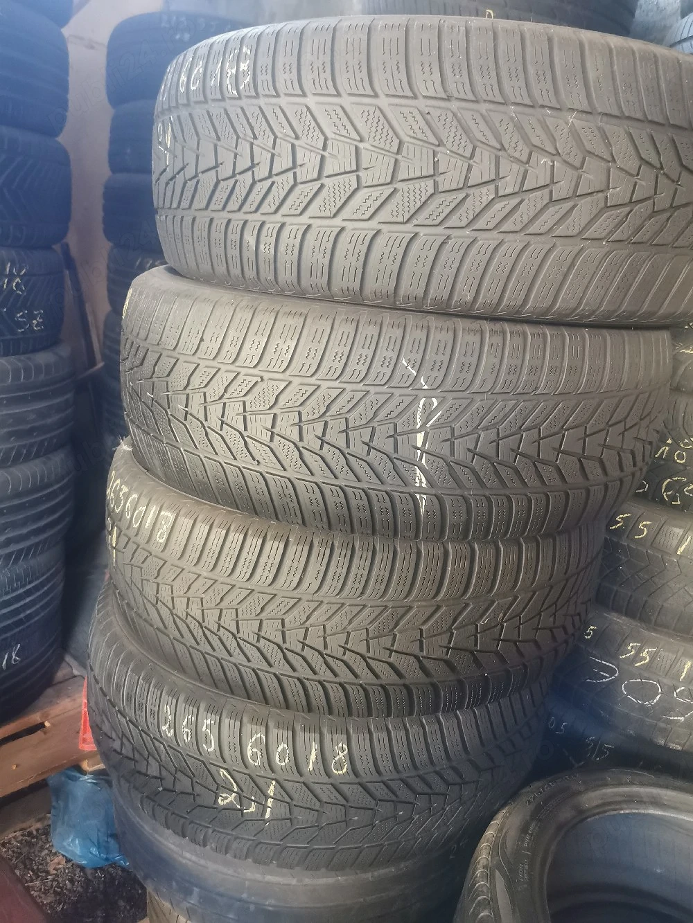 Vand set de 4 anvelope de iarna Hankook 265 60 R18 dot 2021