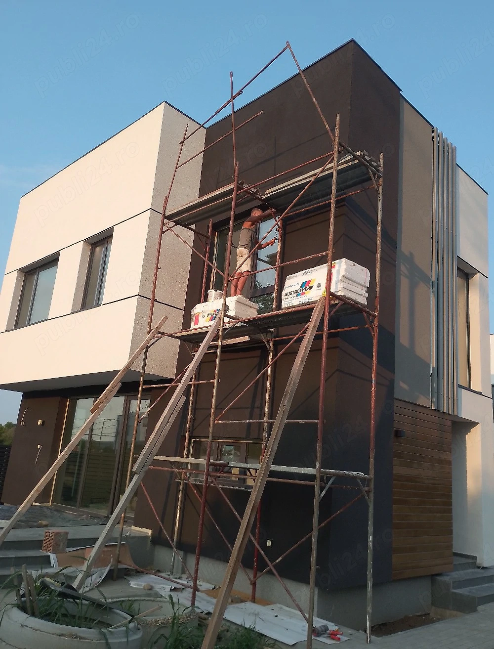 angajez meseriași în construcții 