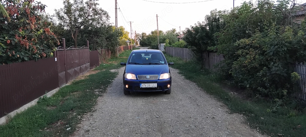 Fiat. Punto. Benzină. 