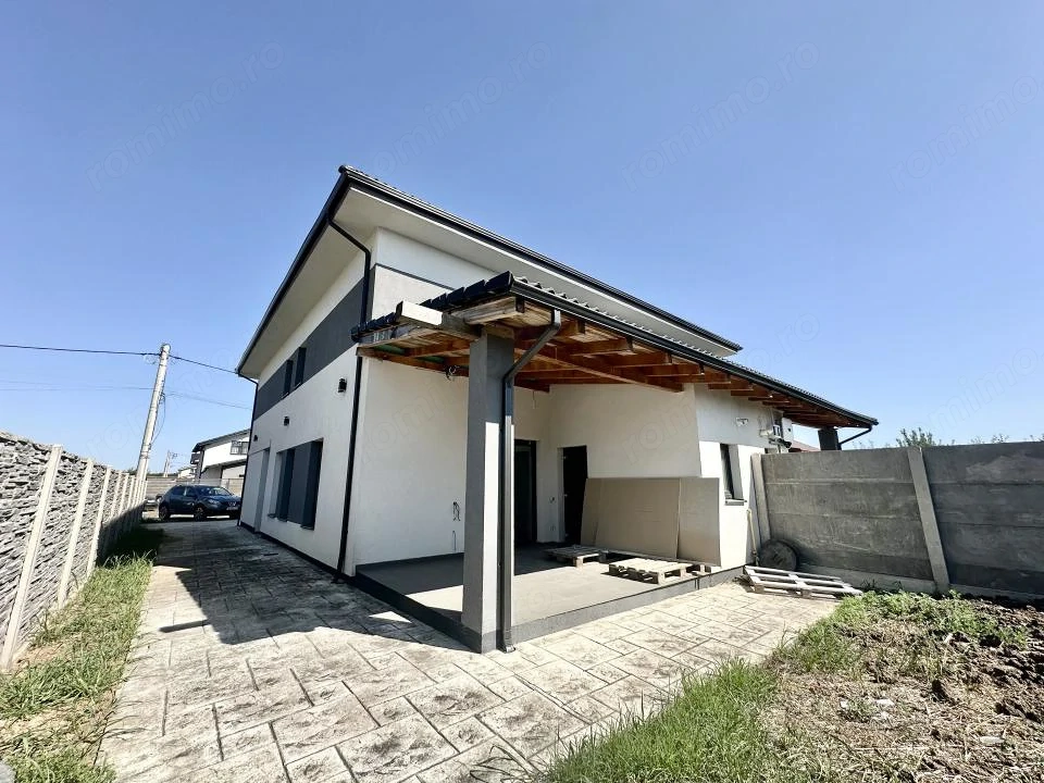 Duplex P+E 130 mp utili | 4 camere | 3 bai | Zid Dublu | Bazosu Nou