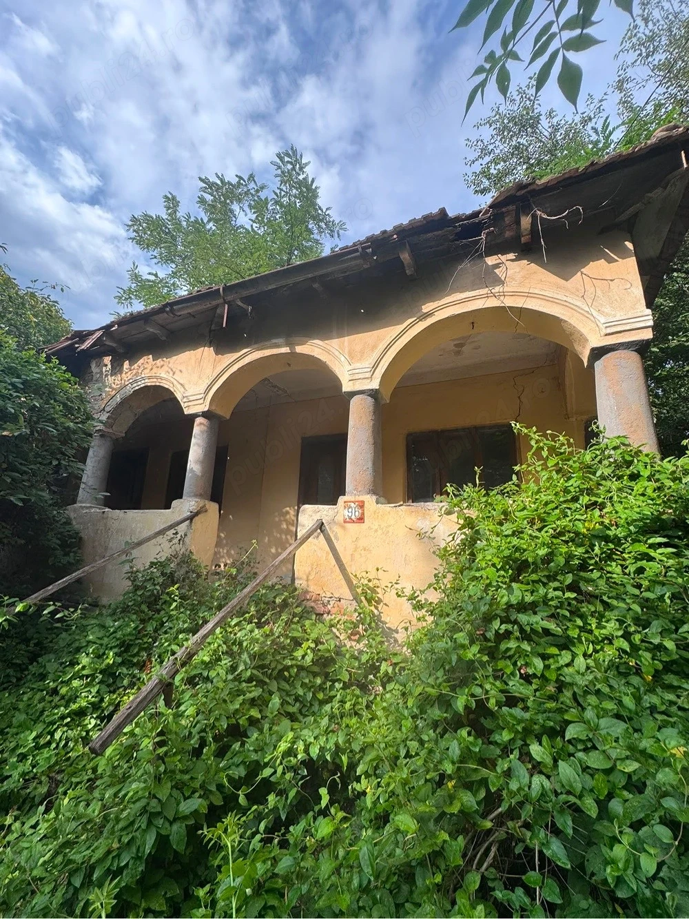 Teren de Vanzare , comuna Bunesti