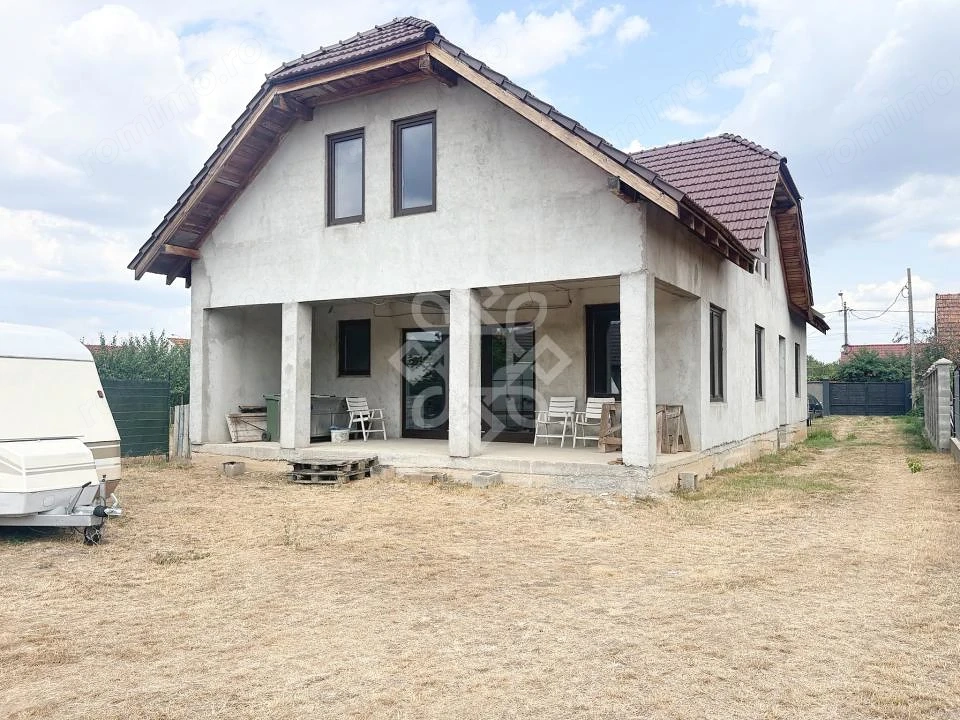 Casa noua de vanzare, teren 745 mp Episcopia, str. Avicenna