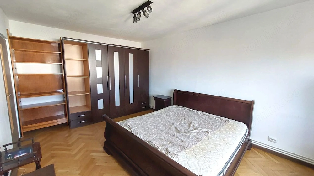 Apartament 3 camere decomandate Calea Dumbravii/ SE ACCEPTA MUNCITORI
