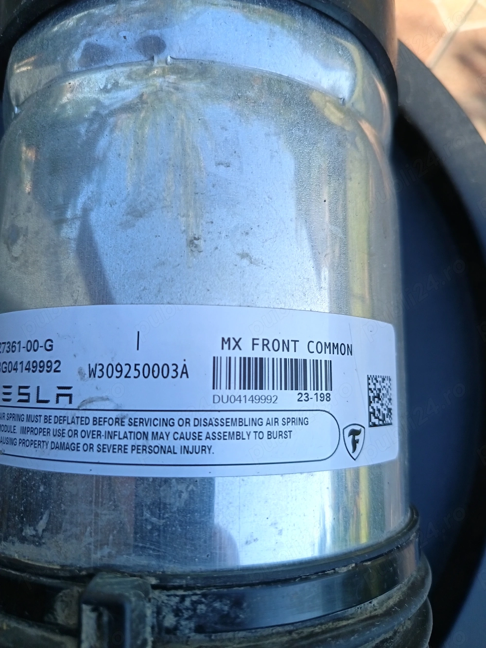 Perne aer Bilstein pentru Tesla MS și MX