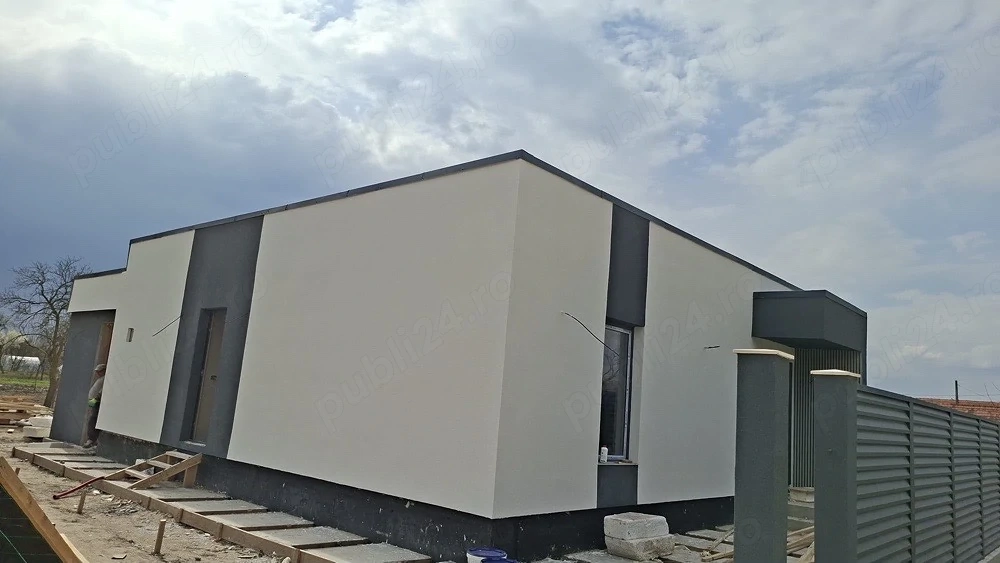 propietar vand casa