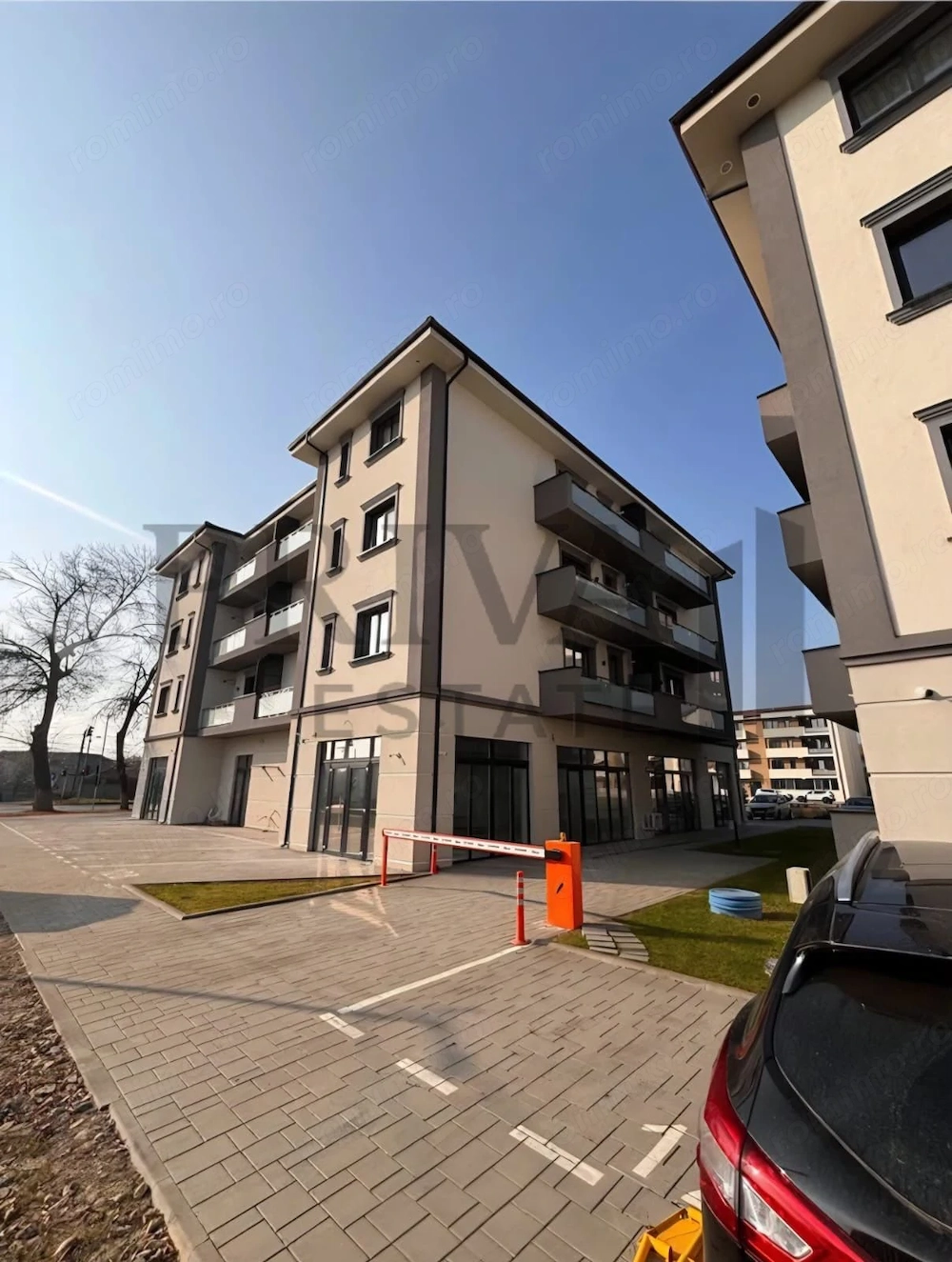 Apartament 1 camera, parcare inclusa, etaj 1