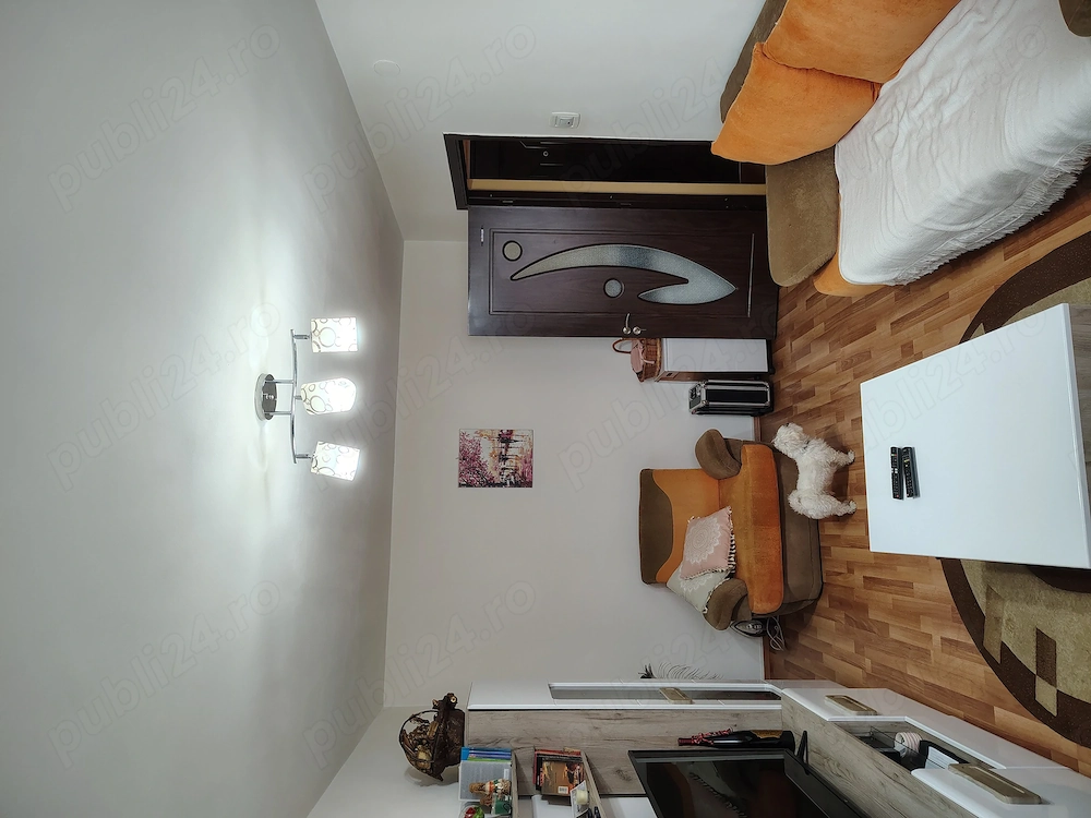 Vând apartament 2 camere
