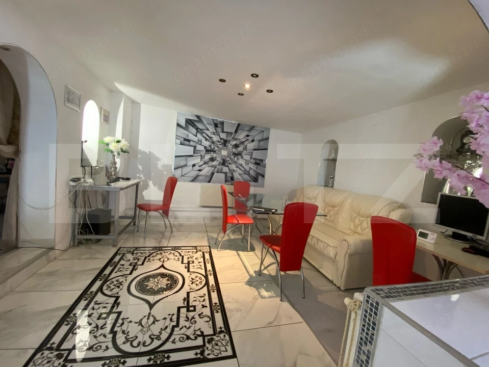 Casa Bontida cu mai multe anexe de inchiriat pe parcursul festivalului Electric 
