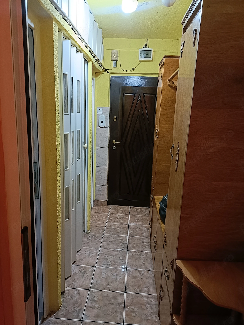 Vând apartament 