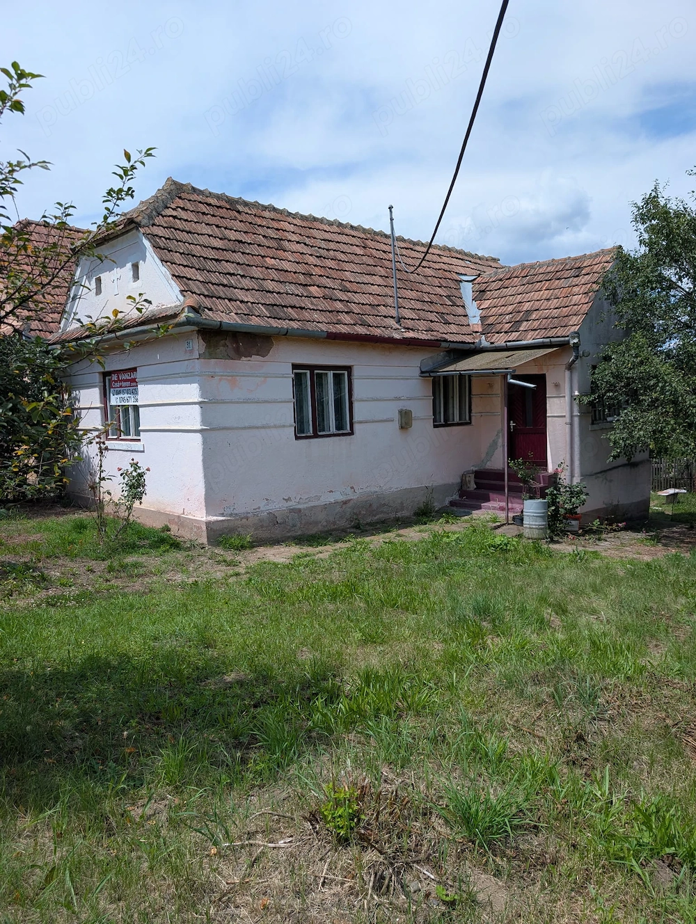 Casa si teren de vanzare