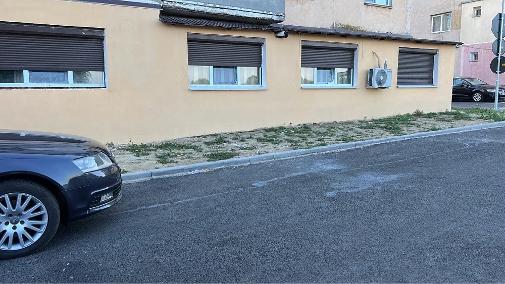 Proprietar - Vand apartament 3 camere la PARTER   Mobilat, Mutare Imediata! (Băbeni)