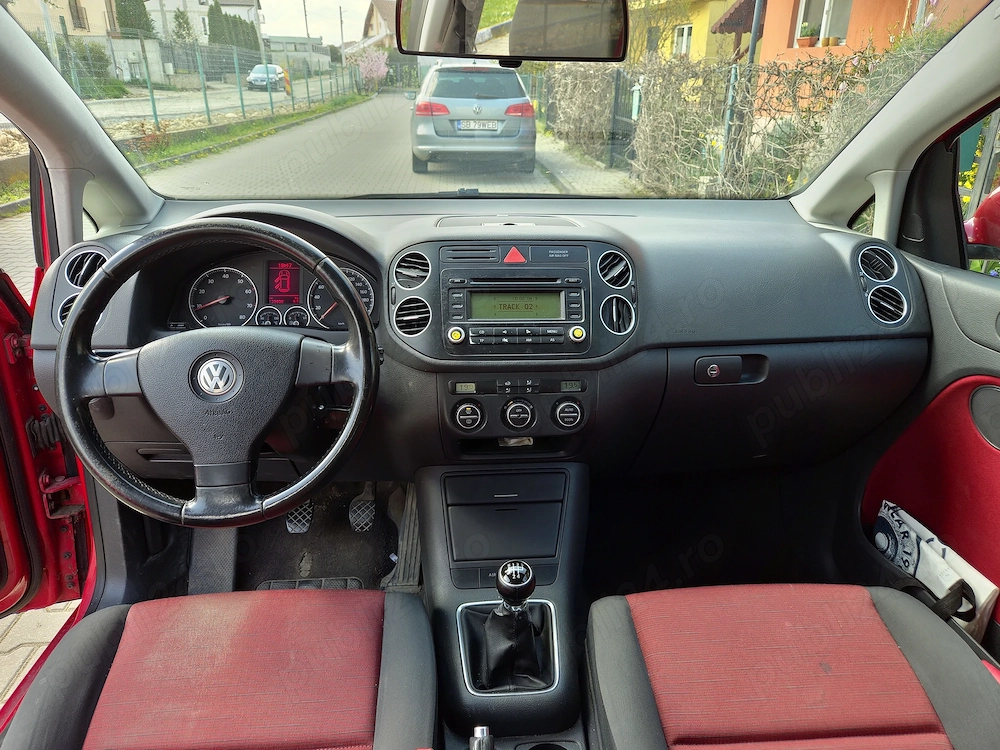 Vand Golf 5 Plus 2005 1.4l 75CP