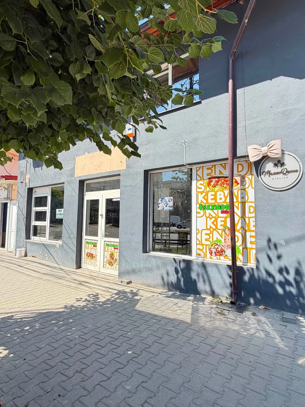 Închiriez spațiu comercial 
