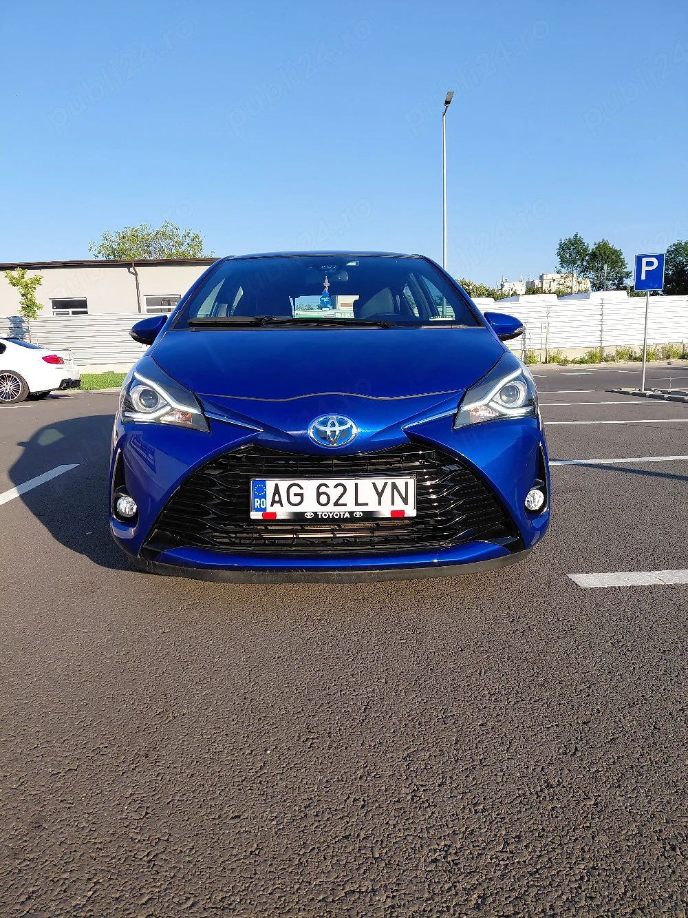 Toyota Yaris Cvt Hybrid Style