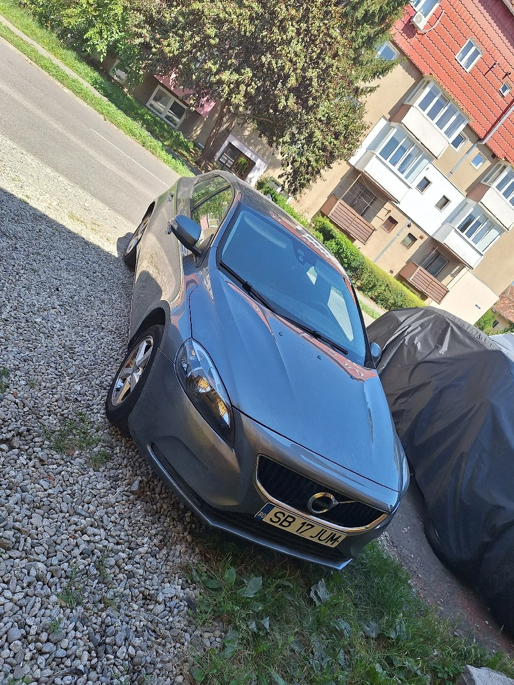 vand volvo v40 2018