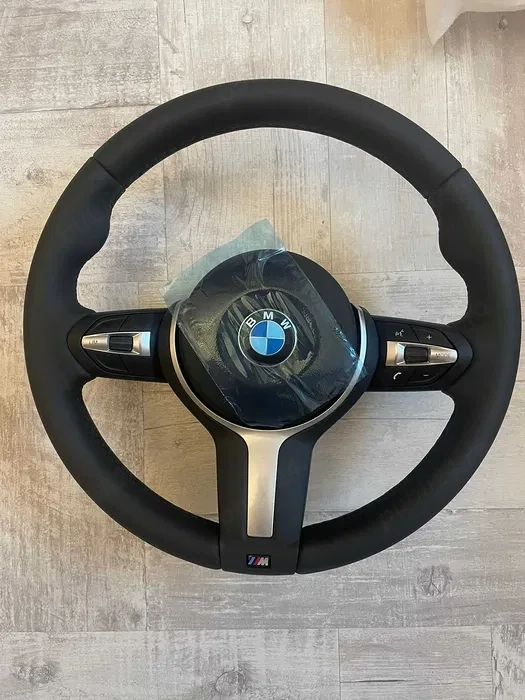 Volan ORIGINAL BMW M NOU F31 F30 F15 f16 f20 f25 f31 F32 F34 f36