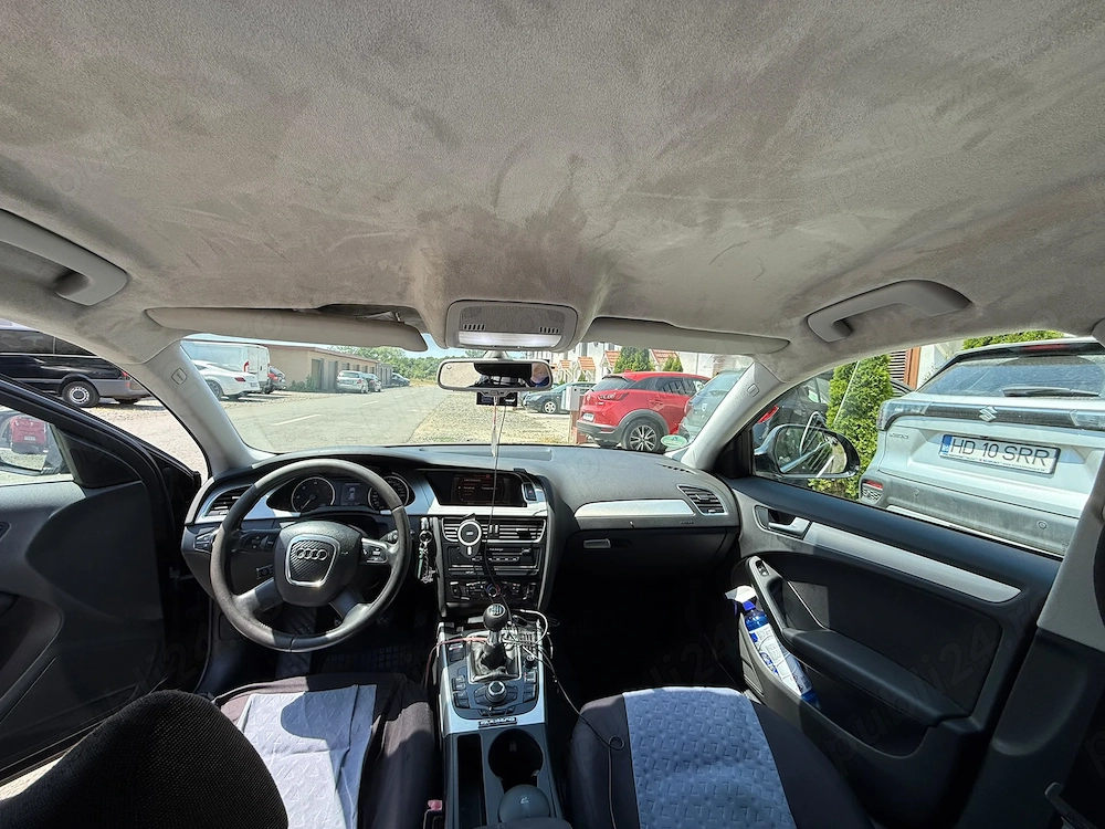 Vand Audi a4 b8 2009 2.0 tdi 143 cp