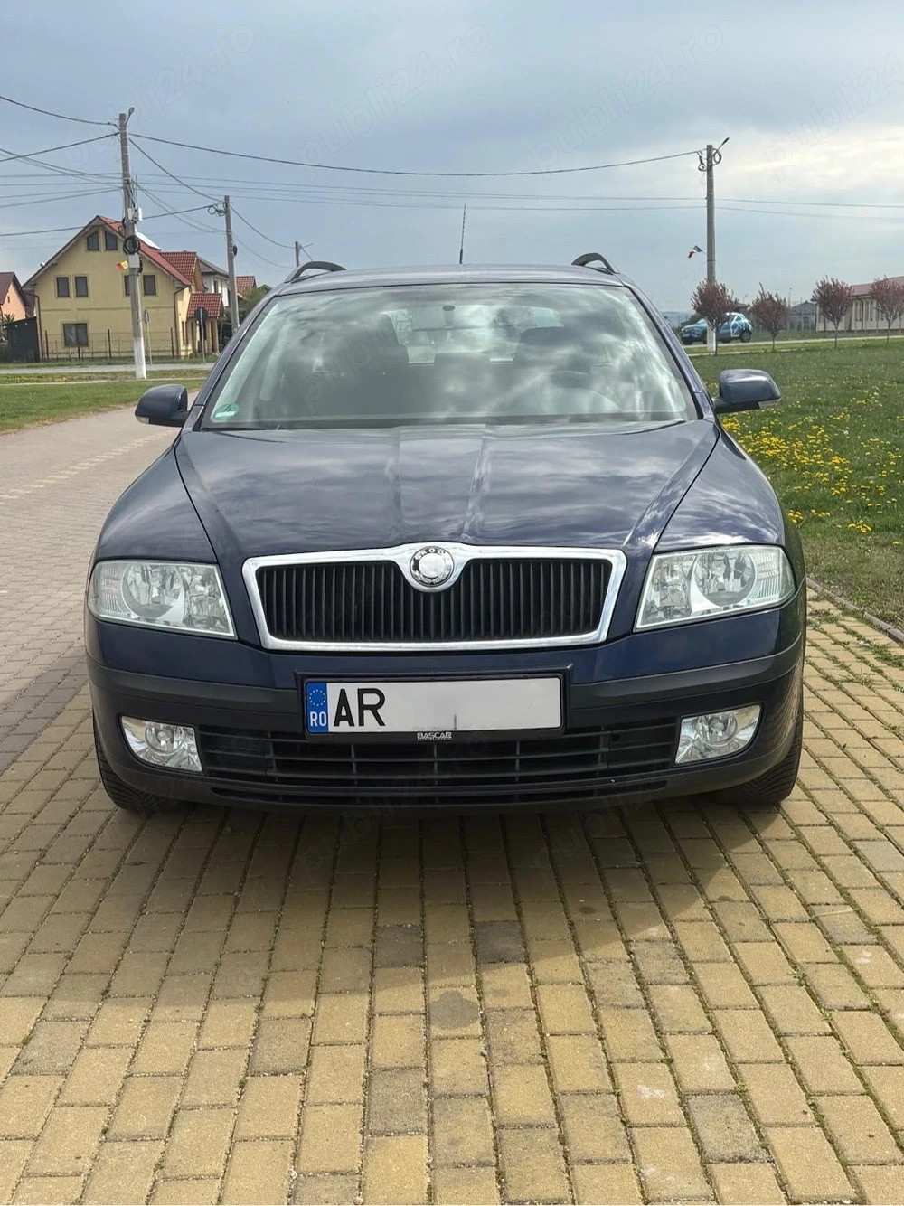 Vând Skoda Octavia