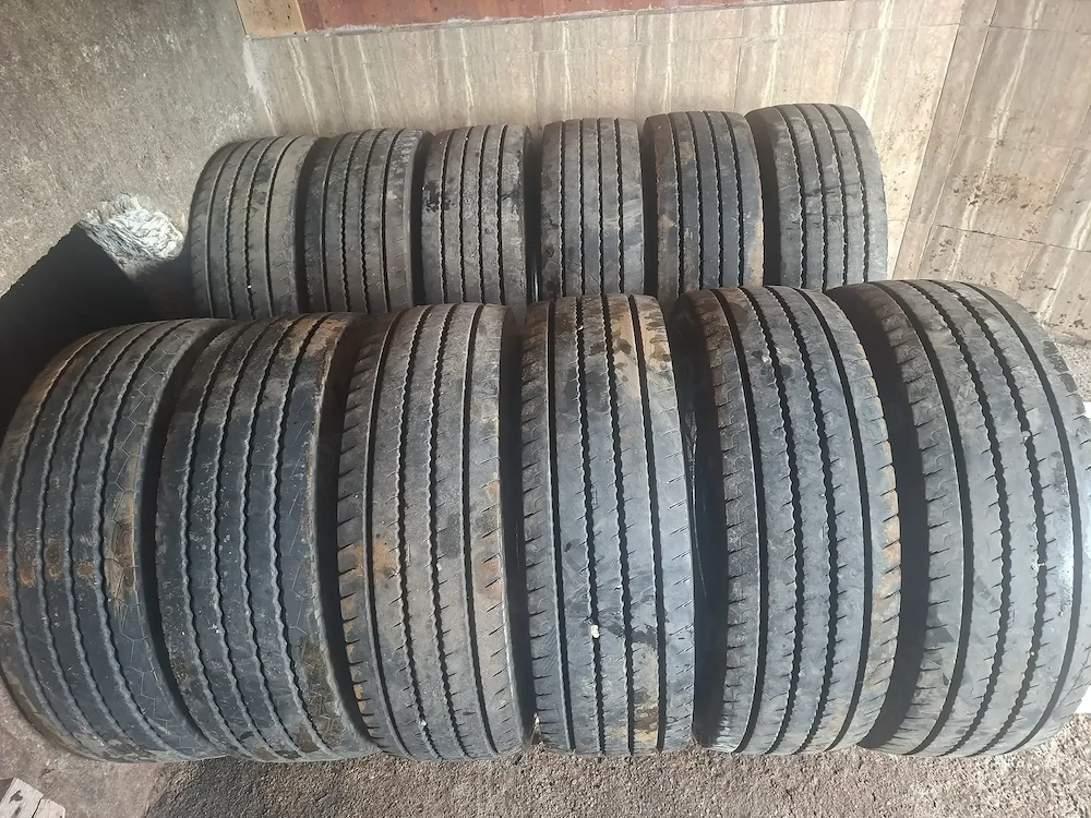285.70r19.5sau 1100r20 