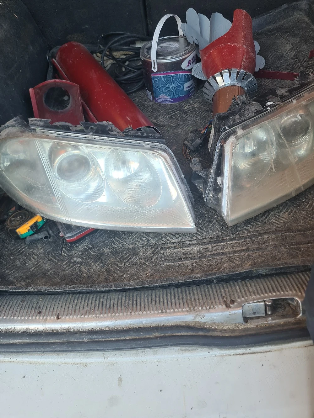 Faruri vw pasat b5