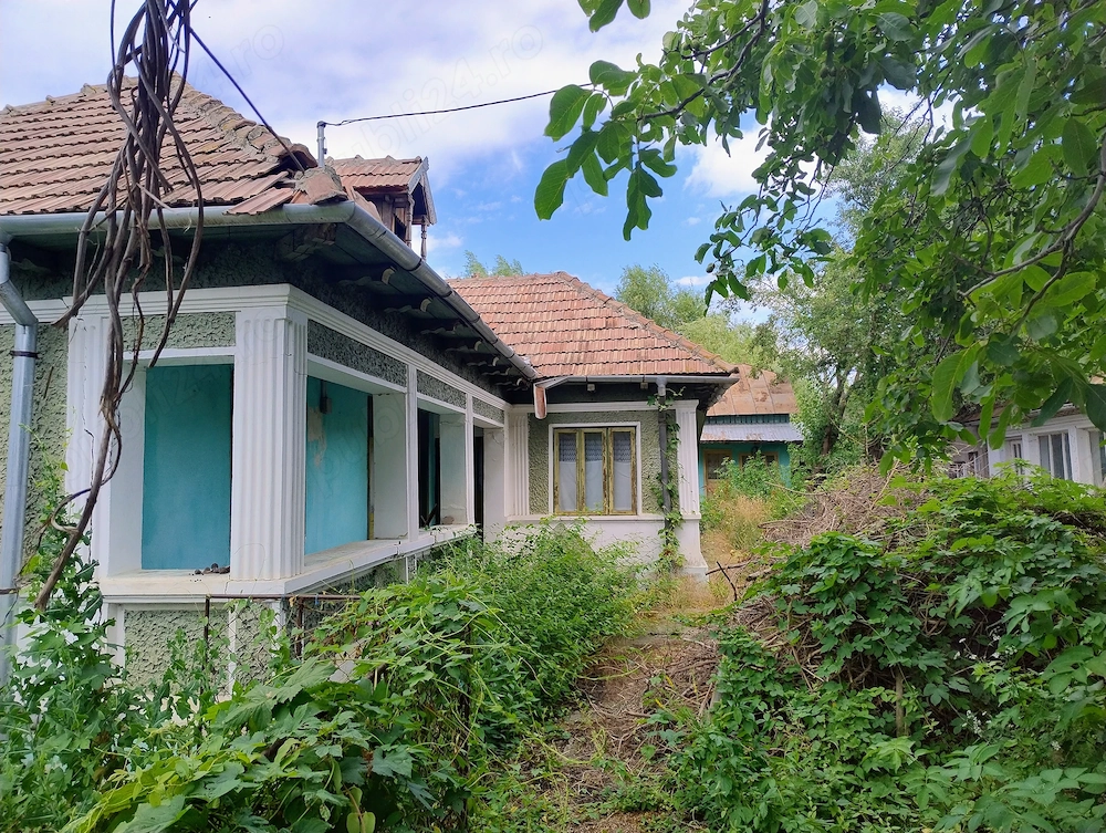Casa de vanzare