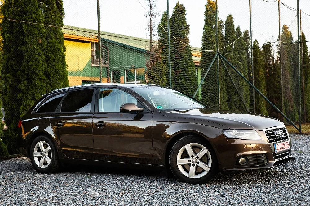 Audi A4 B8 s line An 2011