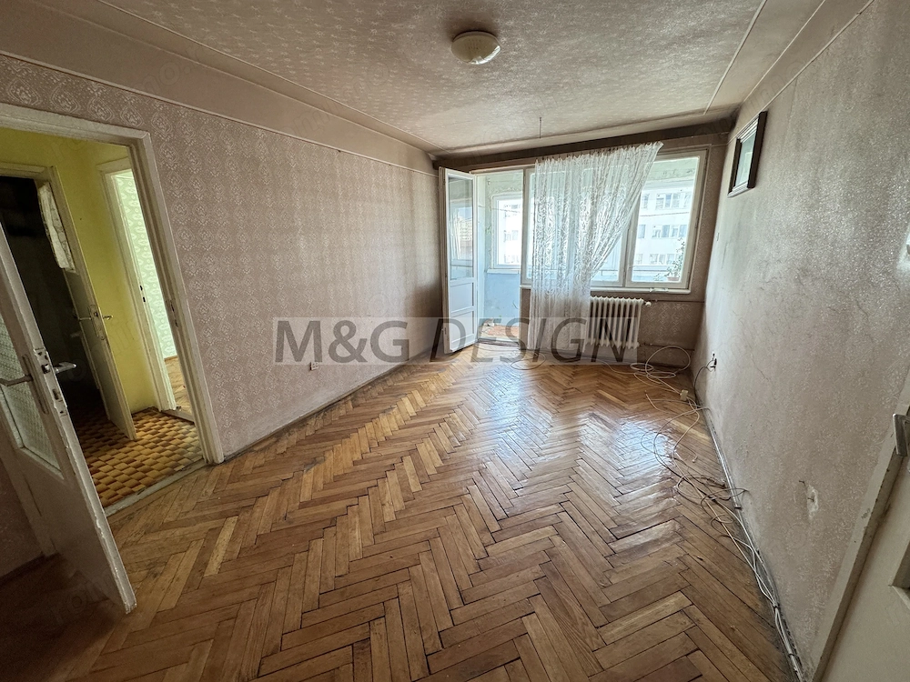 Apartament 2 camere zona Torontalului