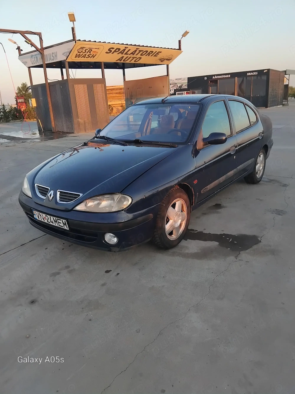 Vând Renault megane 
