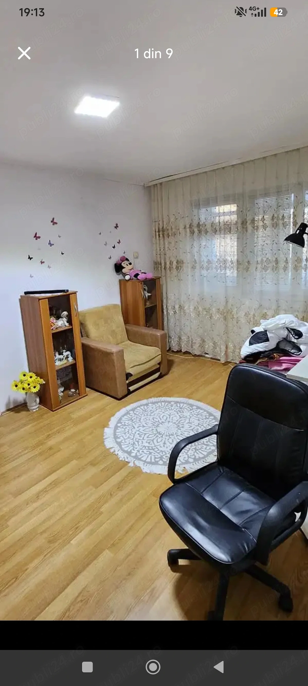 Apartament cu 3 camere zona centrală 