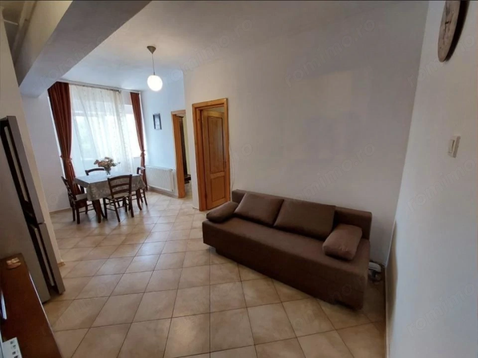 Apartament 3 camere PRUNDU