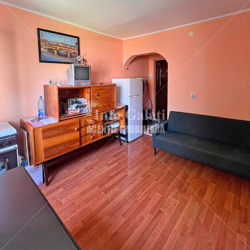 | Garsoniera | Micro 40 | Etaj 2 | 18.900 Euro |