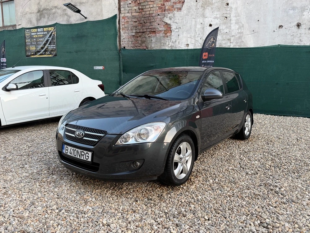 Kia Ceed  1.4 benzina    109 CP   2009 UNIC Proprietar