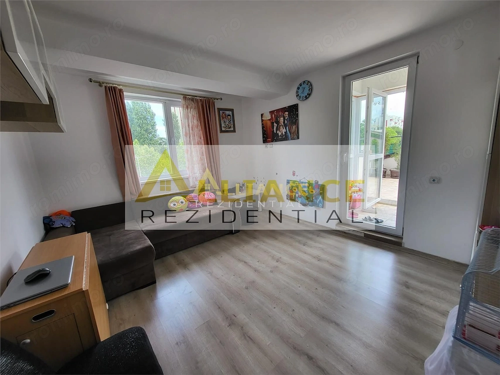 Ap 3 camere Berceni cu terasa