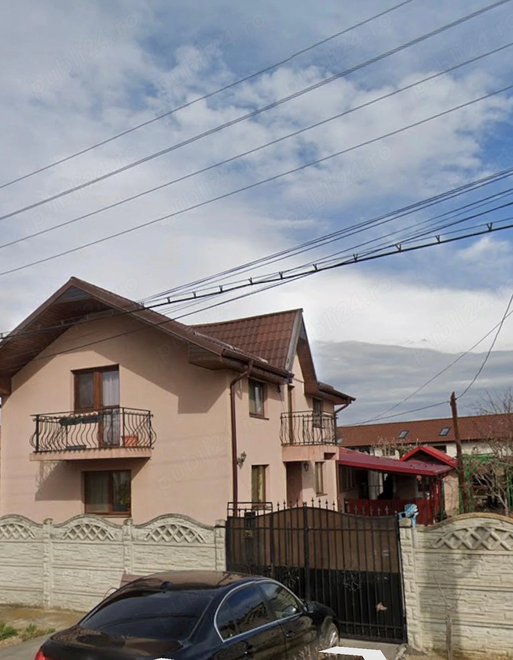 Casă zona popoveni