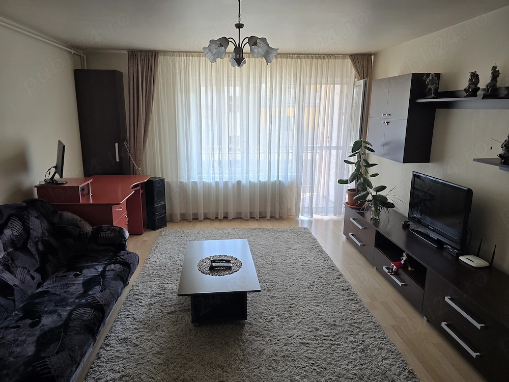 P.F. vand ap. 65 mp.(din care balcon 4 mp.) semidecomandat, in loc. Floresti, str. Teilor, jud. Cluj
