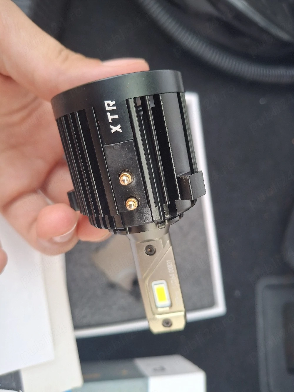 Seturi Becuri LED Auto H7 și H15 Premium — Noi la cutie