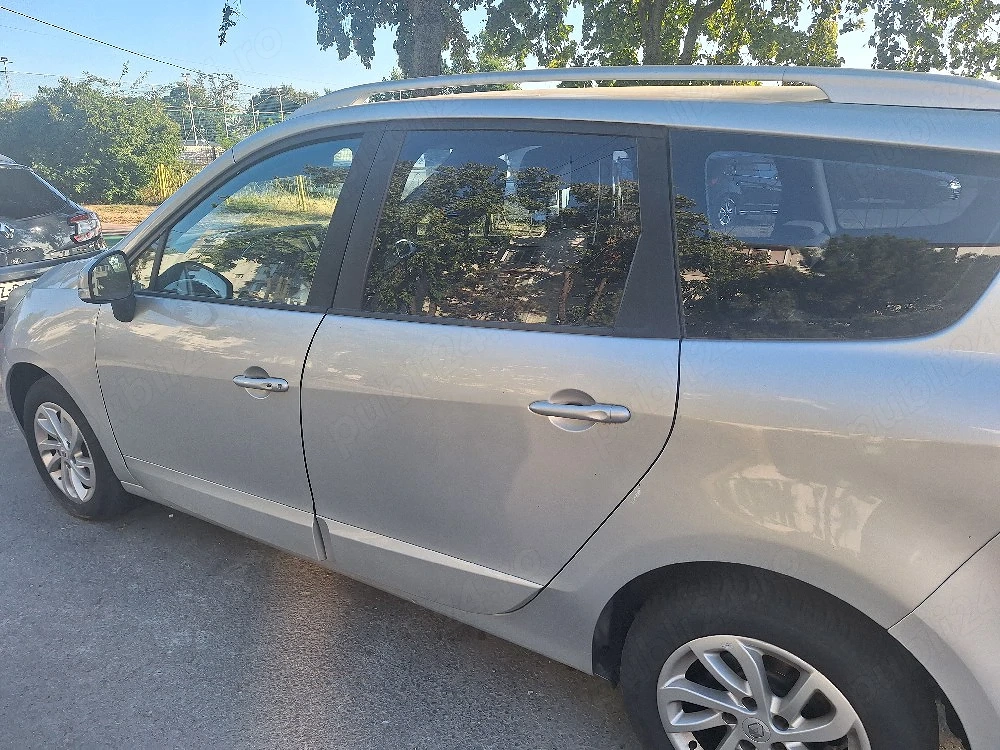 vand renault grand 2013