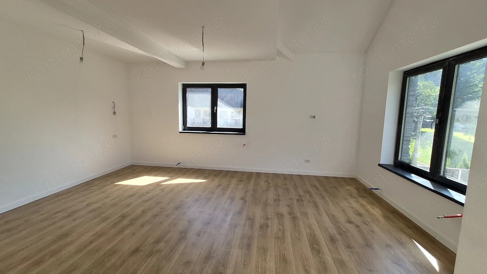 Apartament cu 2 camere 59,40 mp + 30 mp pod - Busteni - comision 0%