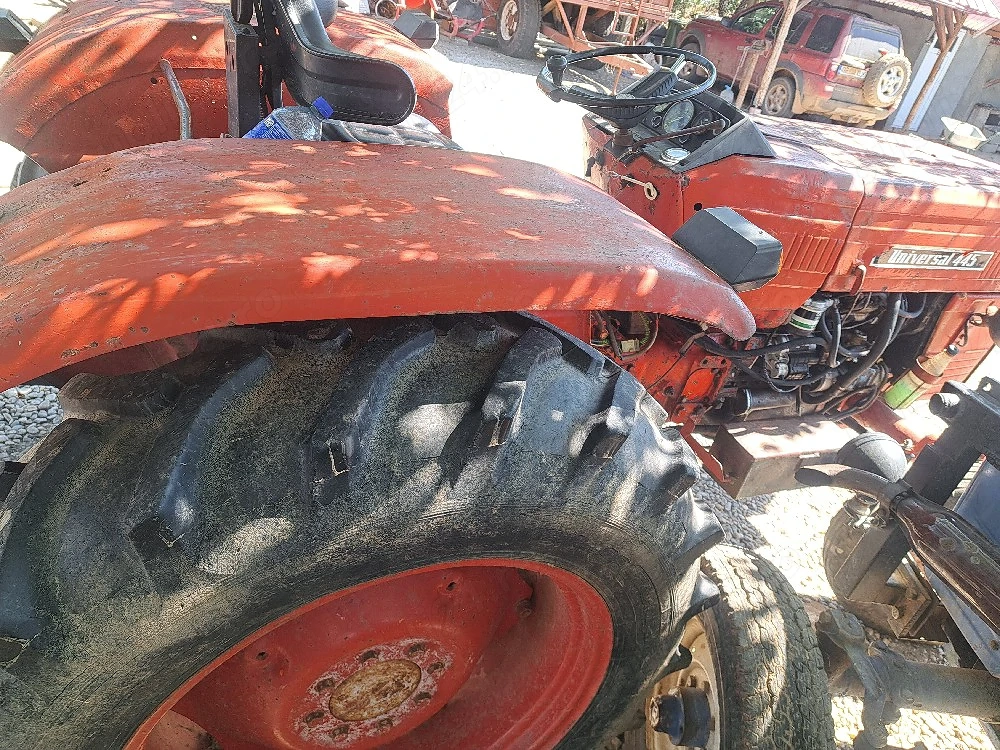 Tractor de vanzare 
