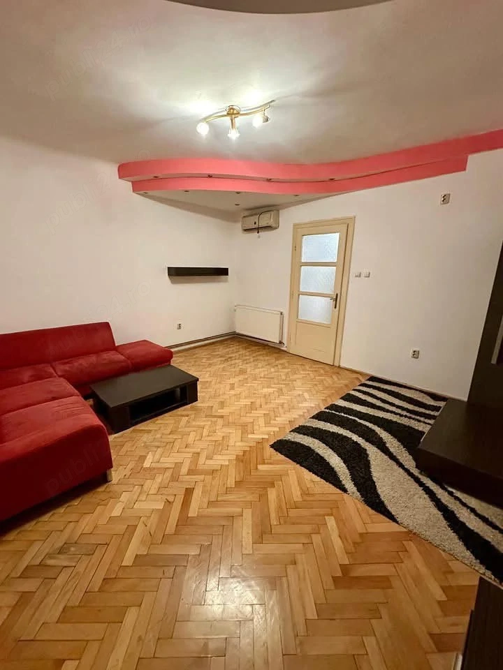 Apartament ultracentral cu 2 camere